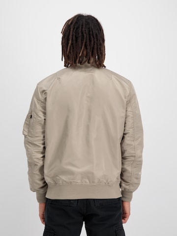 ALPHA INDUSTRIES Overgangsjakke i beige