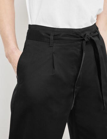 GERRY WEBER - Loosefit Pantalón plisado en negro