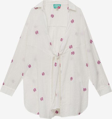 Pull&Bear Blouse in White: front