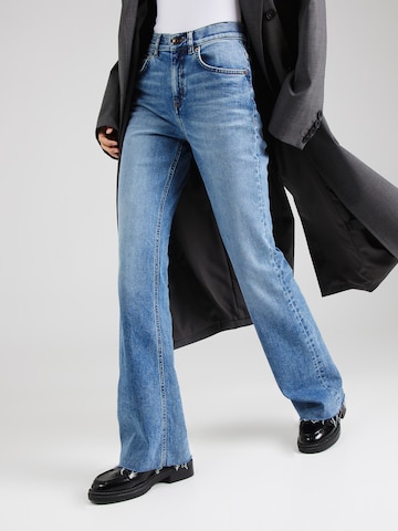 DRYKORN Flared Jeans 'FAR' in Blue: front