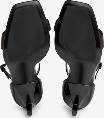 Sandales à lanières Calvin Klein en noir