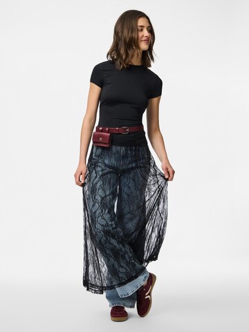 Jupe 'PCFrille' PIECES en noir