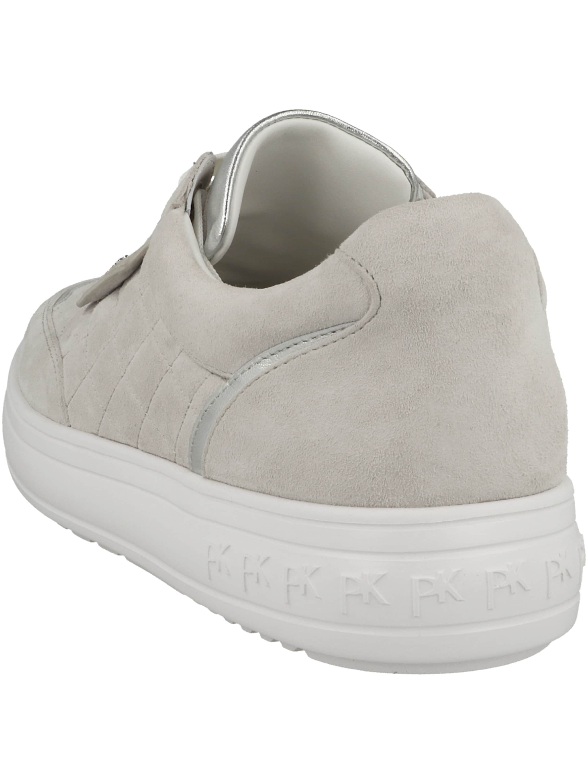 PETER KAISER Sneakers in Grau