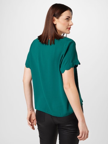 ABOUT YOU Curvy Shirt 'Fotini' in Green