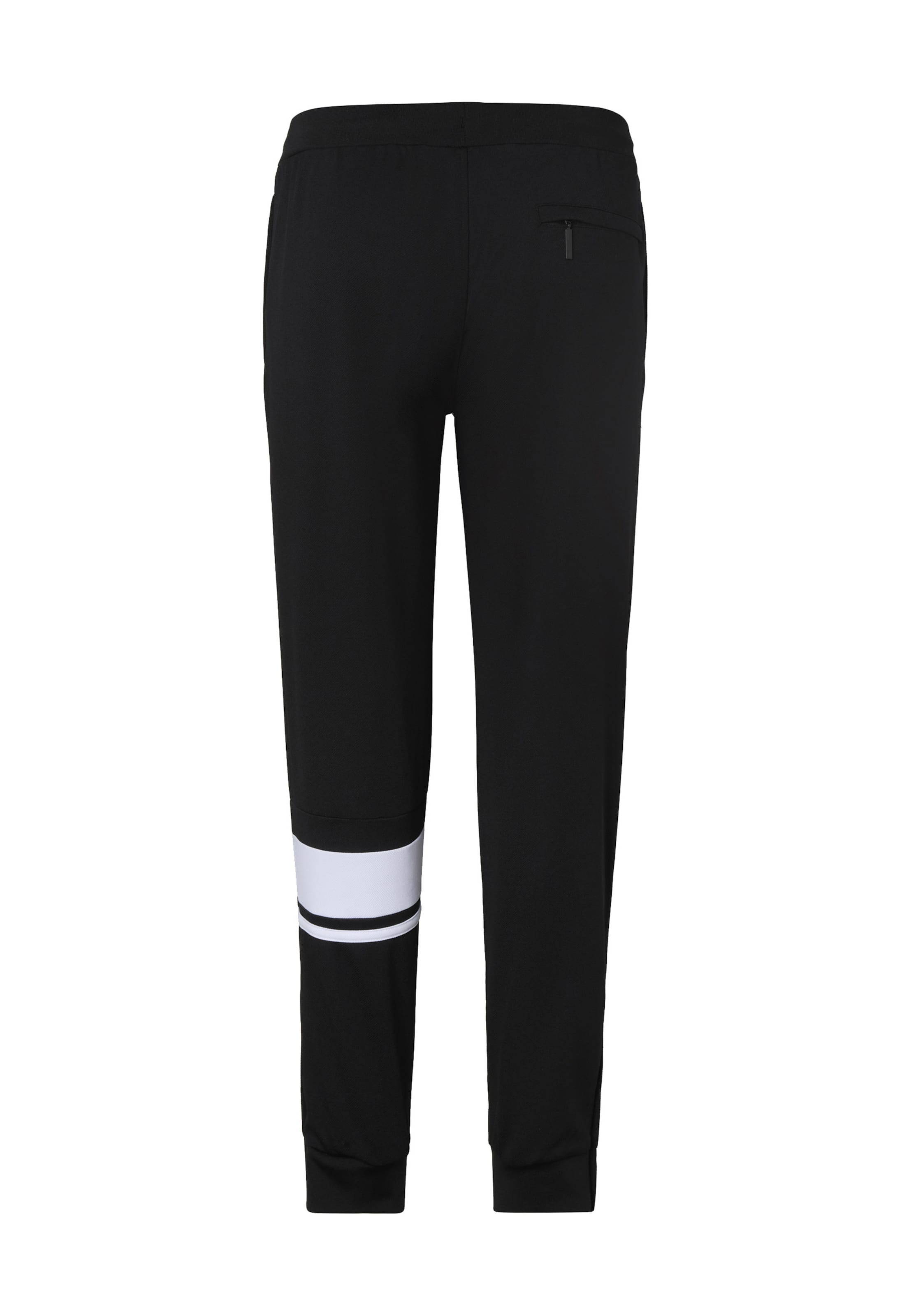 Sergio Tacchini - Tapered Calças em preto