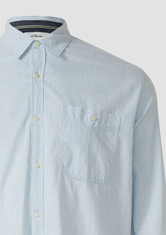 Coupe regular Chemise s.Oliver en bleu