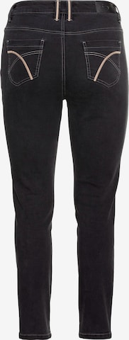 Skinny Jeans de la SHEEGO pe negru