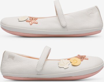 Ballerines CAMPER en blanc