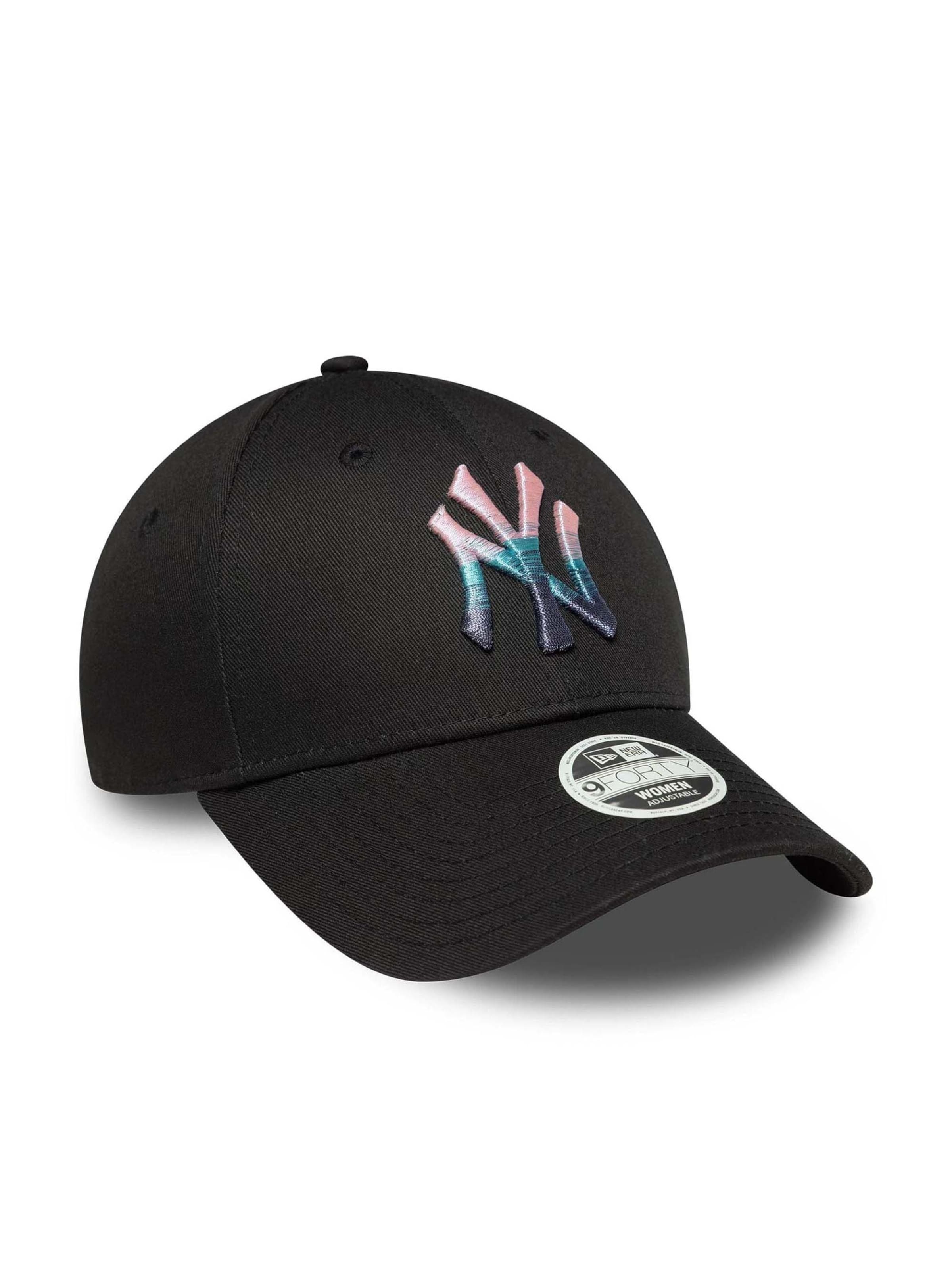 NEW ERA Hat 'Wmns Metallic Logo 9Forty Neyyan Blkipu' in Black