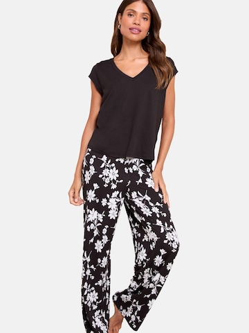 Lipsy Πιτζάμα σε μαύρο: μπροστά