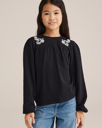 WE Fashion Pluus, värv must: eest vaates