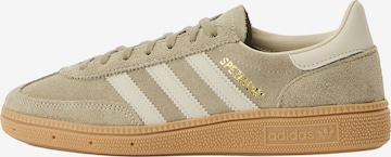 ADIDAS ORIGINALS Сникърси 'Handball Spezial' в кафяво: отпред