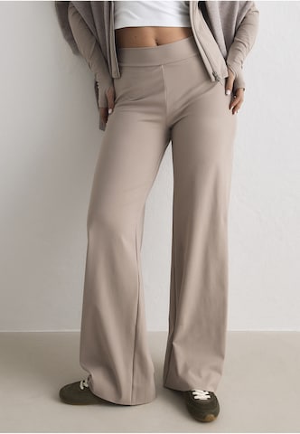 Aim'n Wide leg Workout Pants 'Sense' in Brown: front