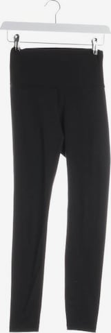 Juvia Pants in XXS in Black: front