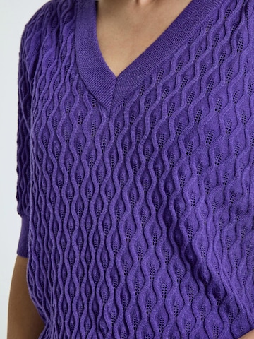 Pullover 'Rosalia' di Peppercorn in lilla