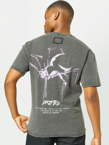 tigha T-Shirt 'Spider Lessio' in Grau