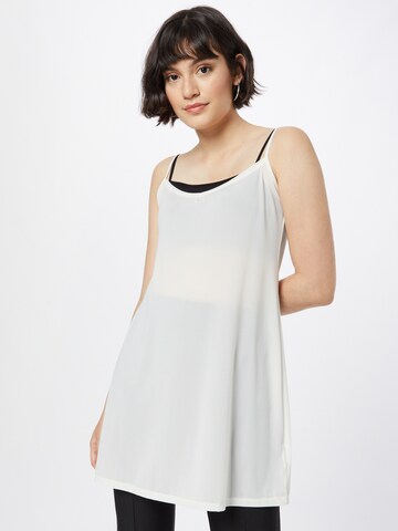 Masai Top 'MAHeidi' in White: front