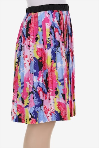 Claudie Pierlot Skirt in M in Mixed colors