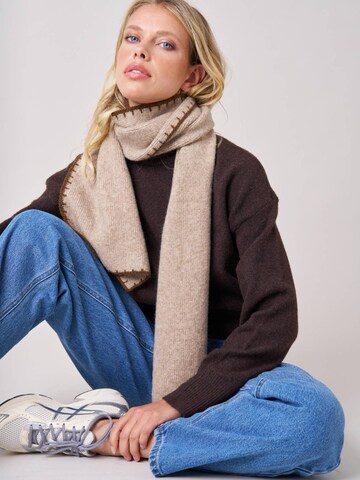 Deeluxe Sjaal in Beige