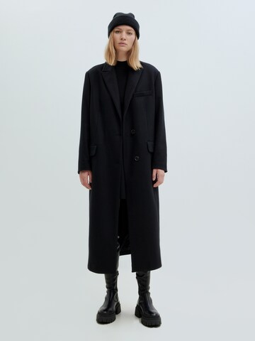 EDITED Between-Seasons Coat 'Rylan' in Black