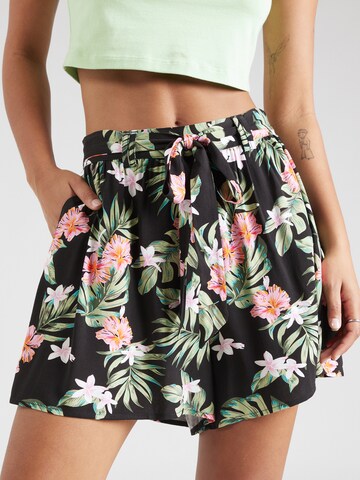 Wide Leg Pantalon à pince 'ONLNOVA LIFE JASMIN' ONLY en noir