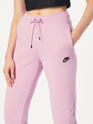 Nike Sportswear Дънки Tapered Leg Панталон 'EMEA' в лилав