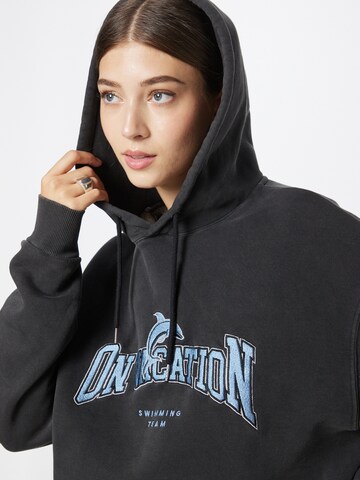 On Vacation Club Sweatshirt 'Dolphin League' in Black