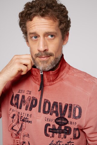 Sweat-shirt 'The Craftsmen' CAMP DAVID en rouge