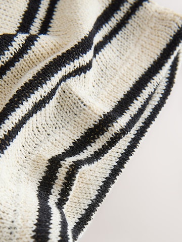 Next Pullover in Beige