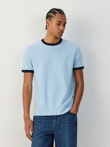 T-Shirt Next en bleu : devant