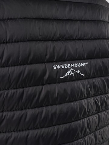 SWEDEMOUNT Outdoor jacket 'Lofoten' in Green