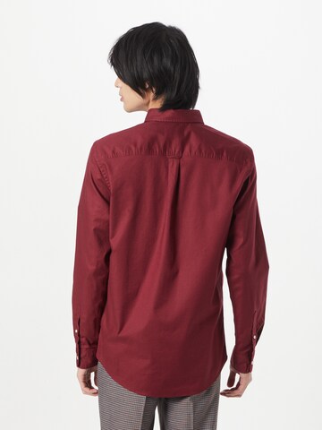 Coupe regular Chemise 'Essential' SCOTCH & SODA en rouge