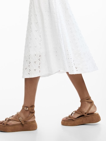 Robe Desigual en blanc