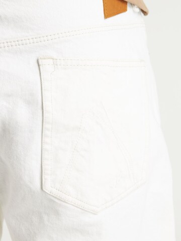 CHASIN' Loose fit Jeans 'Orion.s Sand' in White