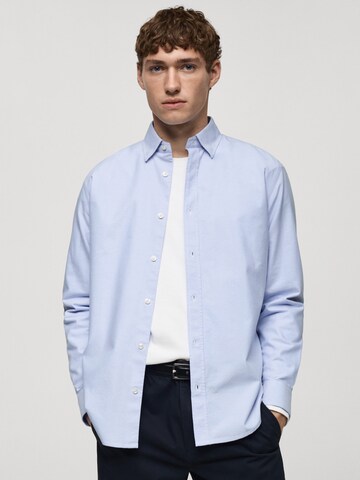 MANGO MAN Regular fit Overhemd in Blauw: voorkant