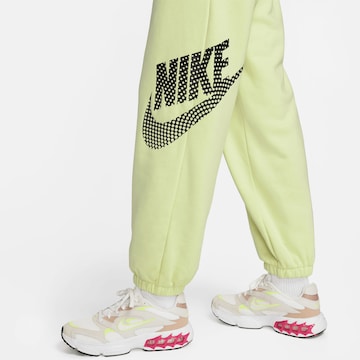 Nike Sportswear Tapered Bukser 'Emea' i grøn