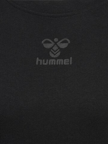 Hummel Urheilullinen collegepaita värissä musta