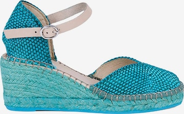 Desa Espadrilles in Green: front