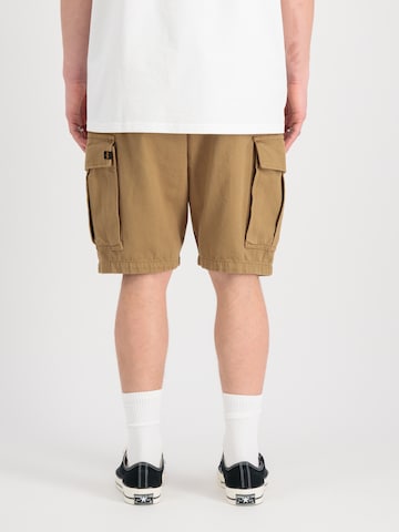 ALPHA INDUSTRIES Loosefit Kapsáče – zelená