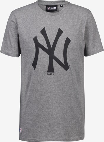 NEW ERA T-Shirt 'New York Yankees' in Grau: predná strana