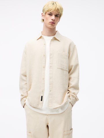 Pull&Bear Regular fit Button Up Shirt in Beige: front