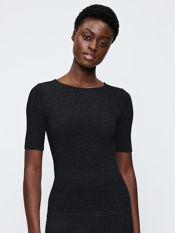 T-shirt ' Beauty Layers ' TRIUMPH en noir : devant