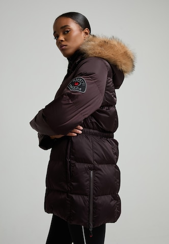 Parka d’hiver Zavetti Canada en marron