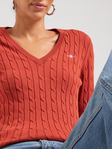Pullover di GANT in rosso