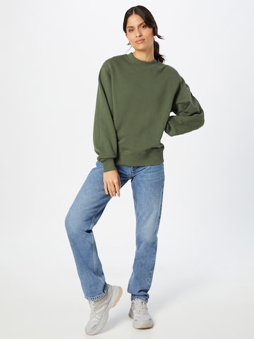 ABOUT YOU Limited Sweatshirt 'Marit' in Groen