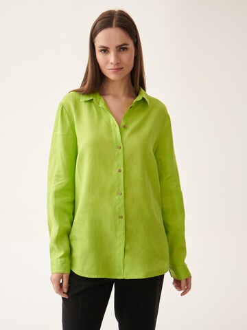 TATUUM - Blusa 'GONIKO' em verde