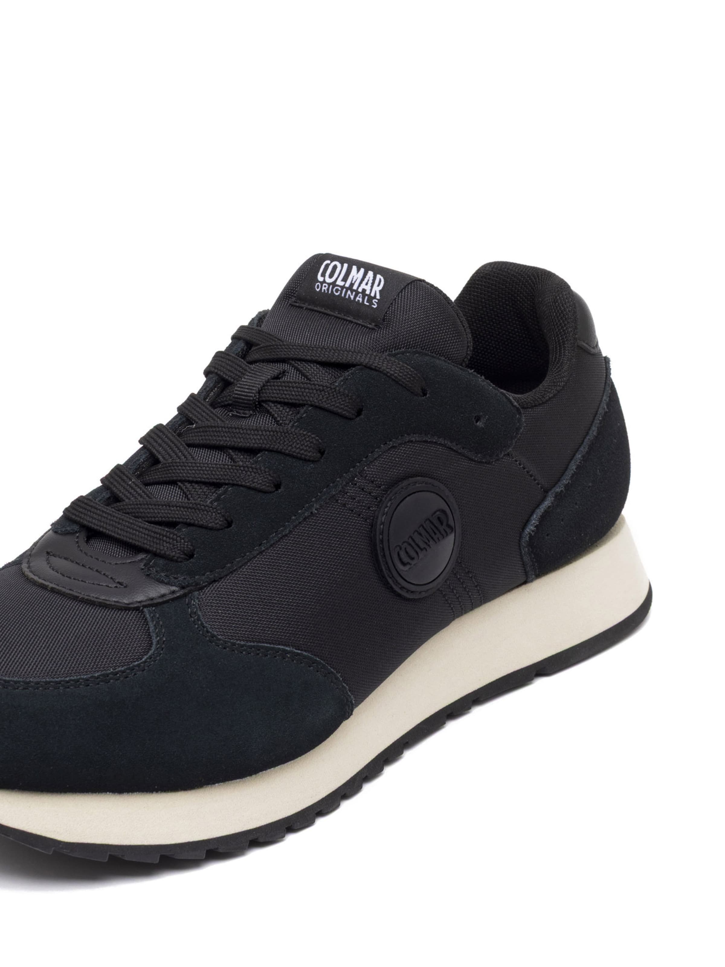 Colmar Sneakers laag 'Travis One' in Zwart: voorkant