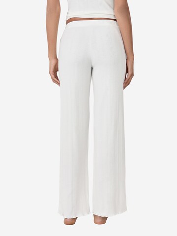 ETAM Pyjamahose 'Coly' in Weiß