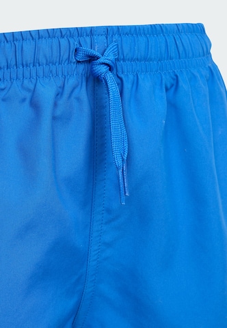 ADIDAS ORIGINALS - Bermudas 'Adic' en azul