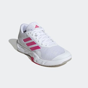 ADIDAS PERFORMANCE Спортни обувки 'Amplimove' в бяло